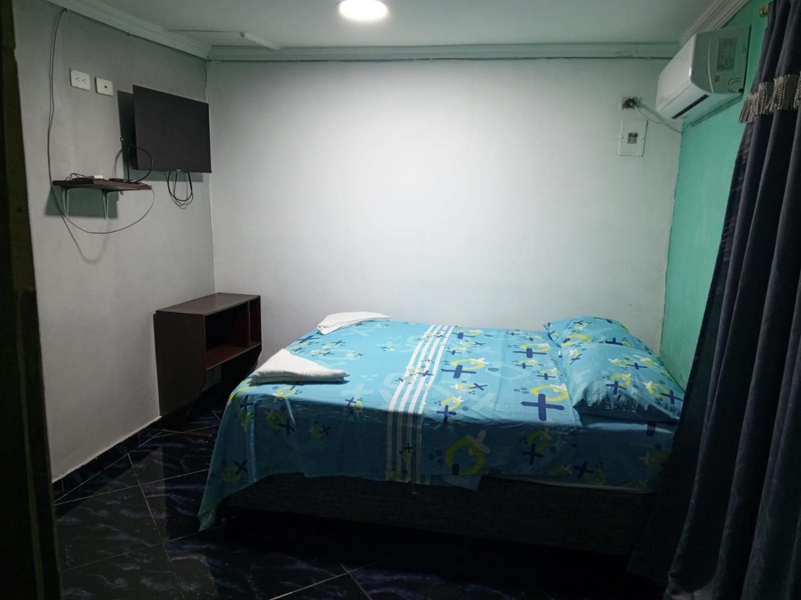 Sharly House Pensión